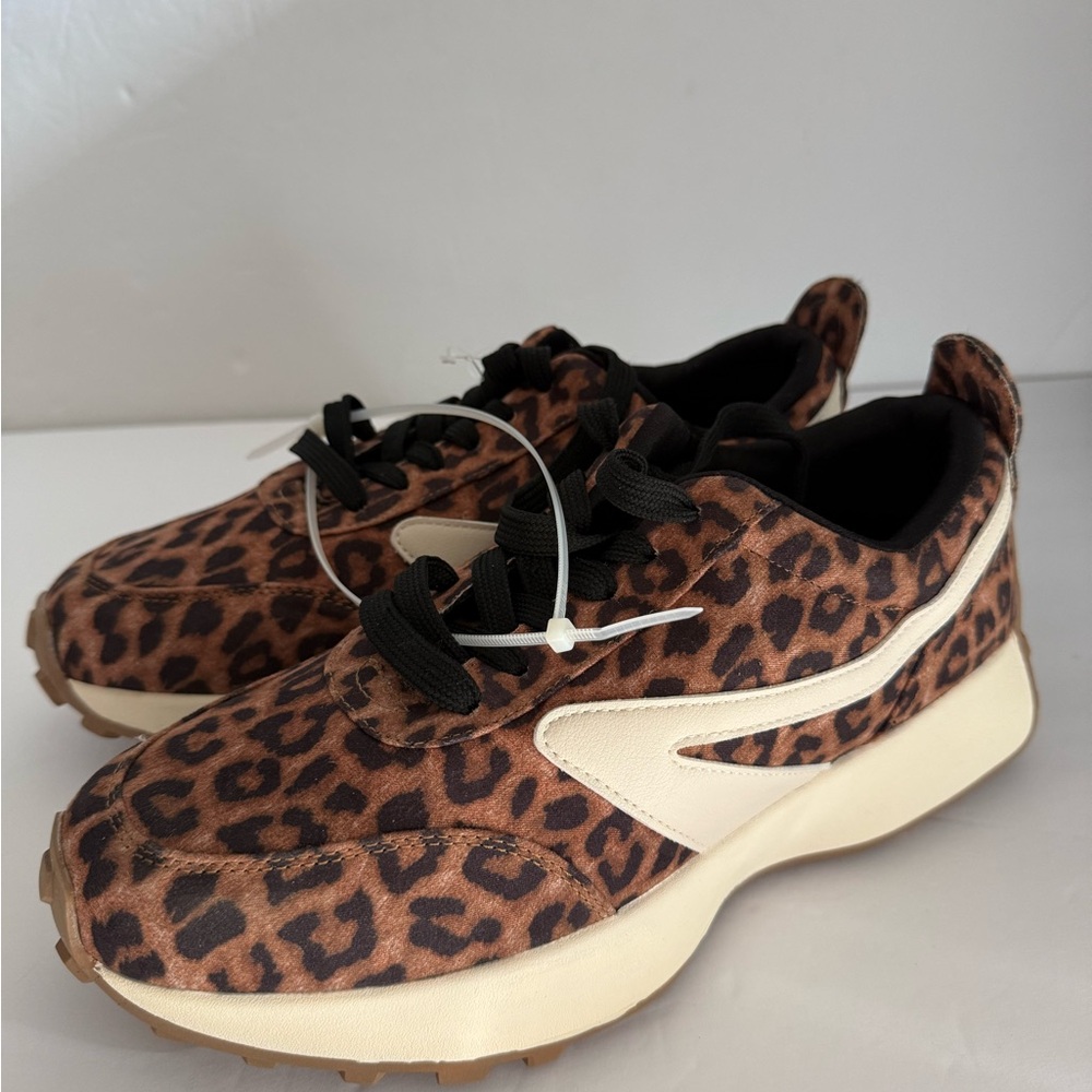 Dolce Vita Leopard Animal Print Platform Sneakers Shoes Women